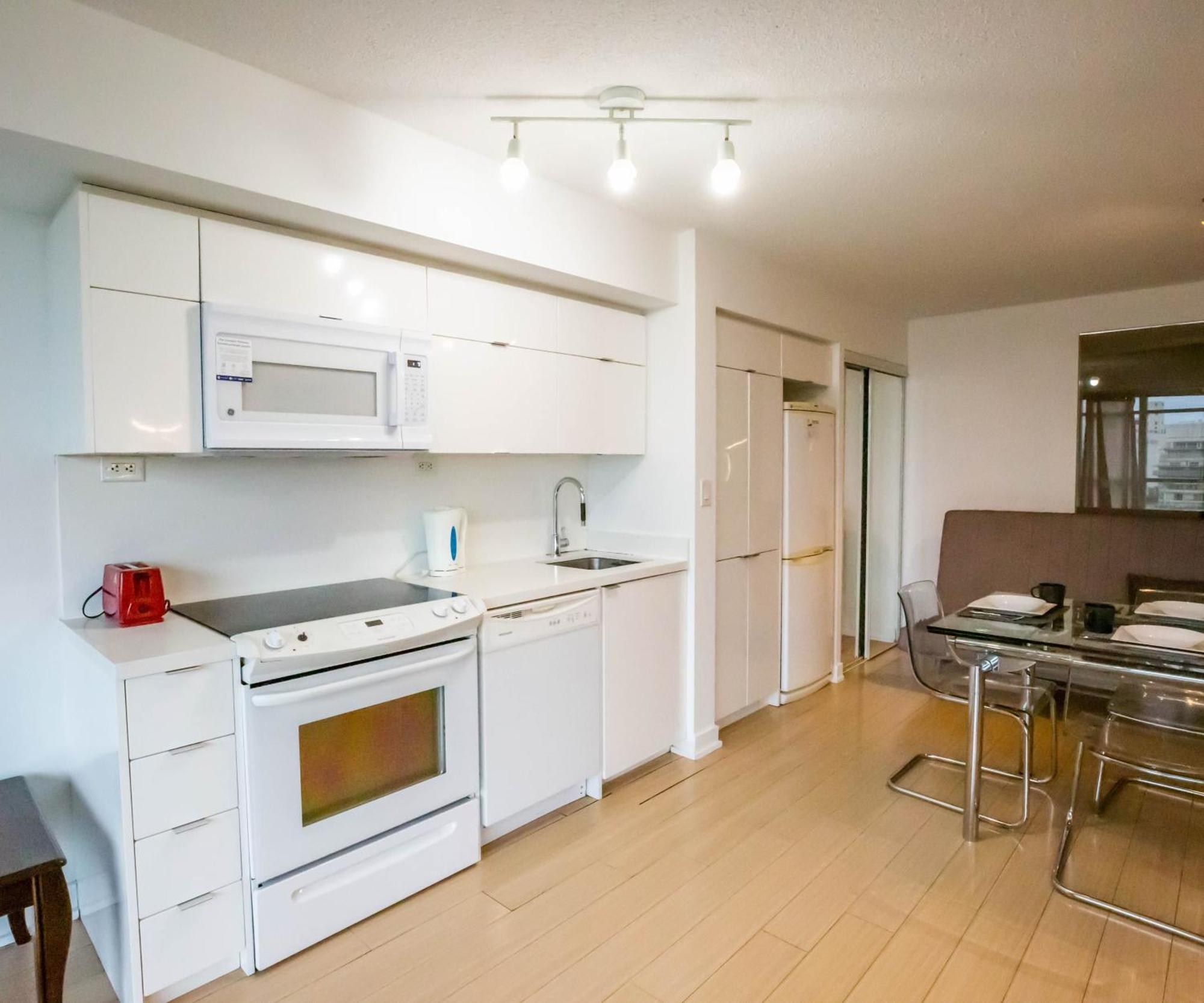 Cn Tower View Suite With Free Parking Toronto Exterior foto